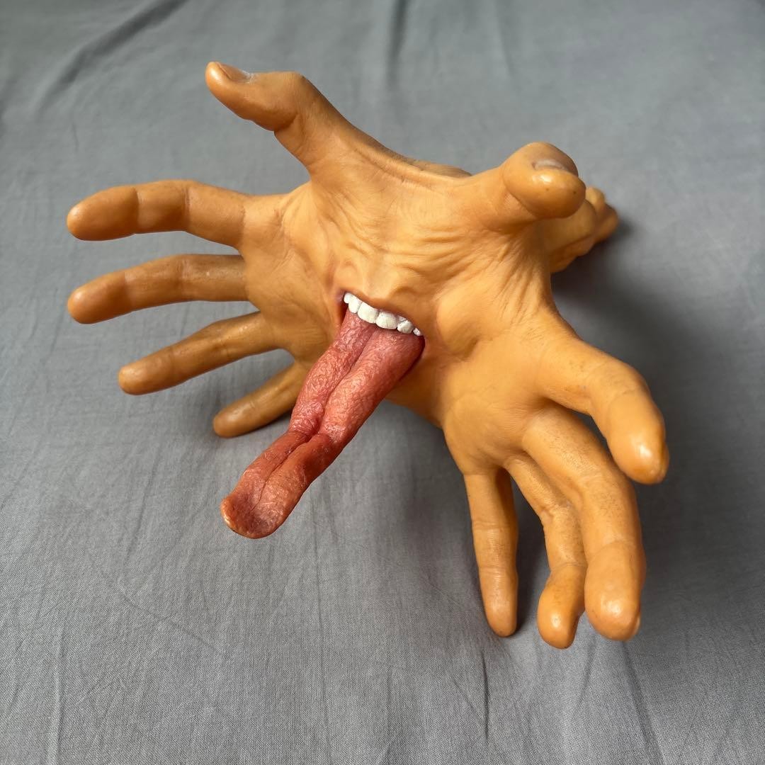 Ultra Rare Screaming Mad George Flowerhand Figure Resin Statue w/ Tongue Horror