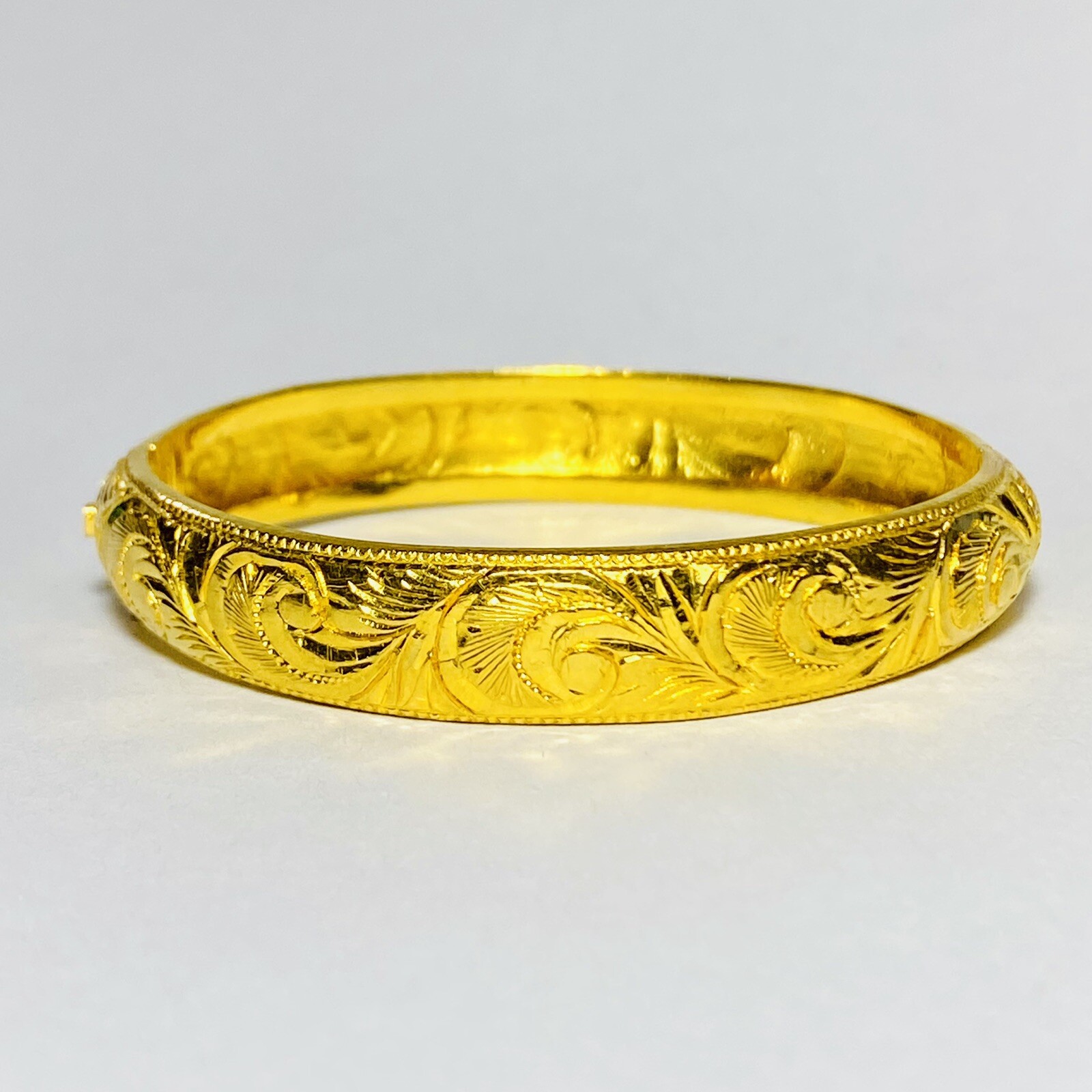 Vintage Chinese 23K Yellow Gold 10mm 7 Vintage Chinese 23K Yellow Gold 10mm 7