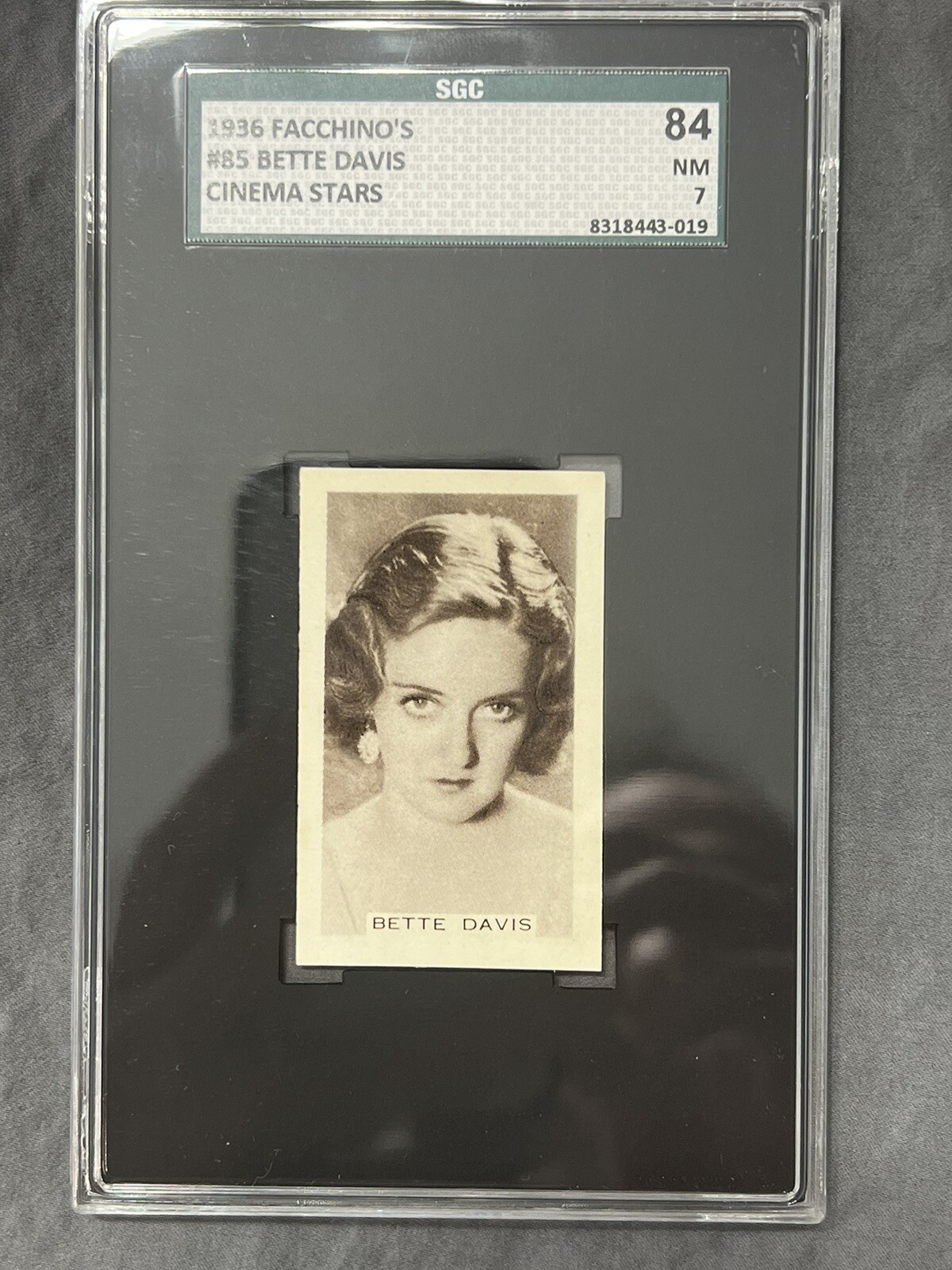 1936 FACCHINO'S CINEMA STARS  #85  BETTE DAVIS  SGC 7 NM Beautiful Card