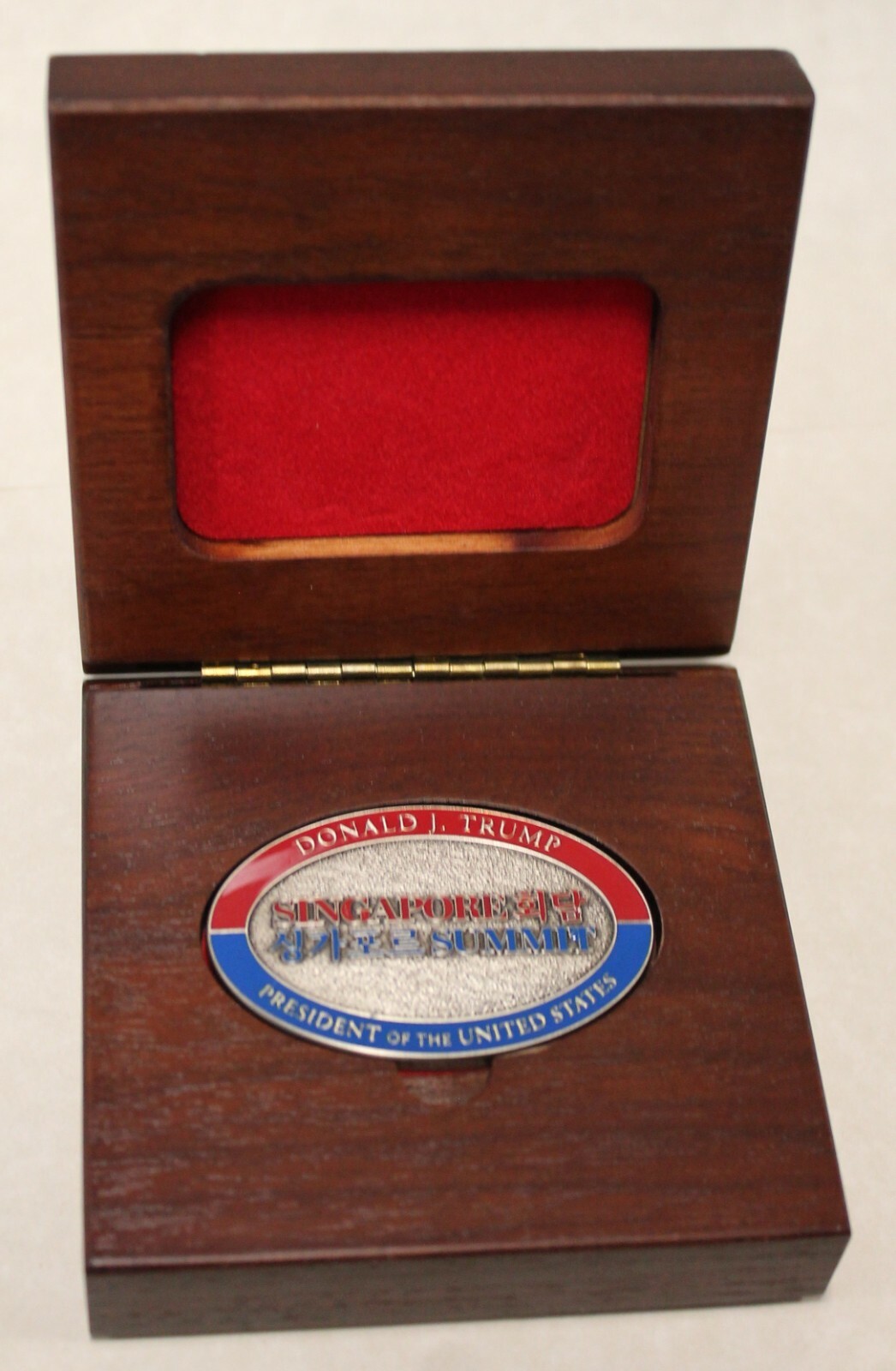 President Trump & Kim Jong Un Nuclear Talks US/North Korea Summit Challenge Coin President Trump & Kim Jong Un Nuclear Talks US/North Korea Summit Challenge Coin