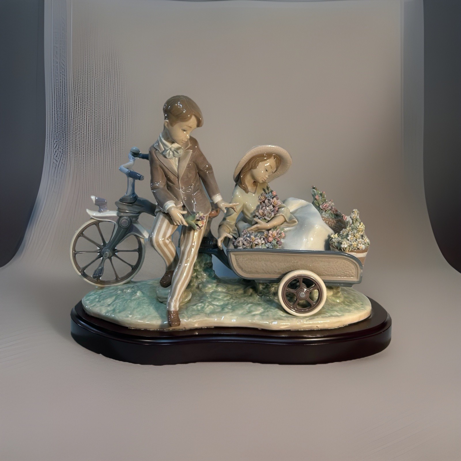Lladro 5958 Country Ride Figurine Boy Girl Bicycle Cart Flowers Retired Lladro 5958 Country Ride Figurine Boy Girl Bicycle Cart Flowers Retired