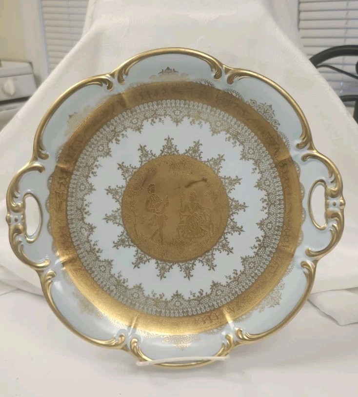 Antique DW Porzellan Karlsbader Wertarbeit Porcelain Gold Gilt Plate 13 Antique DW Porzellan Karlsbader Wertarbeit Porcelain Gold Gilt Plate 13