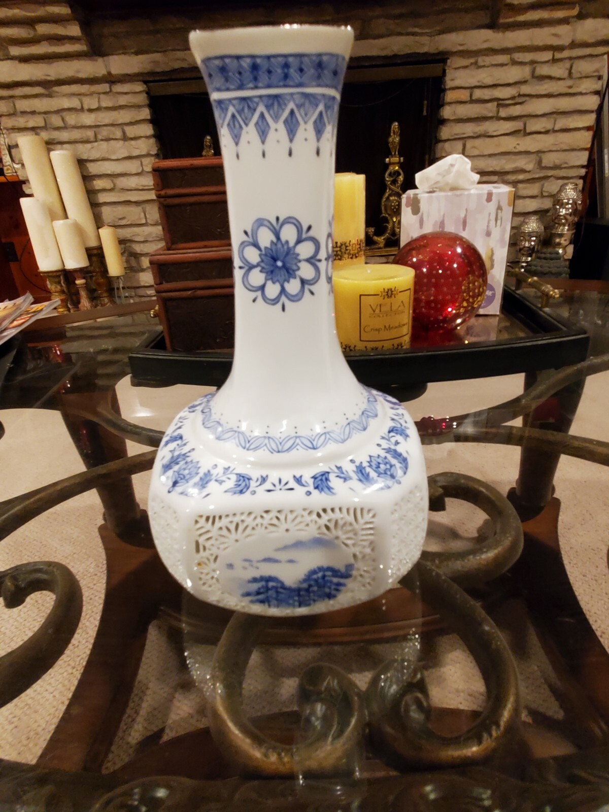 RARE Vintage B & Wht VaseJiangxi Liling China,reticulated hand Crafted, Hand Ptd