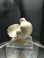 Vintage 1981 Ceramic Doves High Gloss Glaze VGC No Damage Billy & Bev  picture