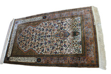 Prayer Rug 5.1ft by 3.3ft 80%silk and Kashmir hand made picture