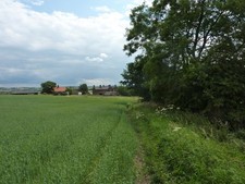 Photo A2 White Lodge, a farm north of Staveley Staveley/SK4374 Here I w c2011 picture