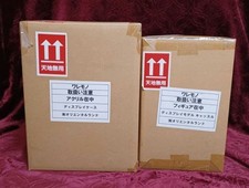 [Unopened] TDR 30th Anniversary Kaiyodo Cinderella Castle with Display Case picture