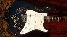 JONNY LANG AUTOGRAPHED / SIGNED FENDER GUITAR SIGNED BY ENTIRE BAND IN 2001 picture