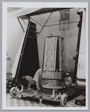 Mariner G Atlas-Centaur NASA Press Photo Cape Kennedy 69-H-545 Launch Shroud picture