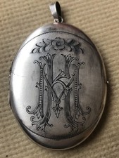 WW 2 1943 SILVER KURT MEYER 'PANZERMEYER'   INSCRIBED PHOTO LOCKET PENDANT picture