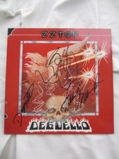 Signed ZZ TOP Deguello 12