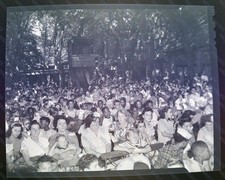 RARE Weegee 4x5 Original Negative Coney Island Minstrel Show Crowd Photo NYC Vtg picture