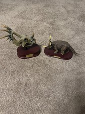 Dinostoreus Styracosaurus Skull and Finished Model Set picture