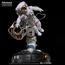 Blitzway 1/4 NASA Astronaut Statue EMU Space Station Resin Statue Collection picture