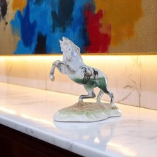 Herend Prancing Horse – Majestic Porcelain Sculpture – 05890000SP1229 picture