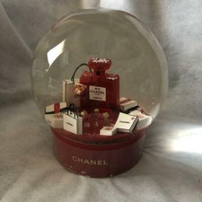 CHANEL Electric Big Snow Globe Dome VIP Christmas USB Rechargeable Novelty picture