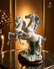 Lladró “Free As The Wind” #01001860 – Retired Limited Edition. Mint. 21”Hx19”W. picture