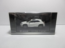 Kyosho 1/43 LEXUS UX250h F Sport White Nova Glass Flake Dealer Edition picture