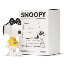 Original Fake x Kaws × Peanuts Joe Snoopy Vinyl Figure New NIB picture