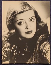 1946 Bette Davis A Stolen Life Bert Six Warner Bros Hollywood 7.5x9.5 Photograph picture