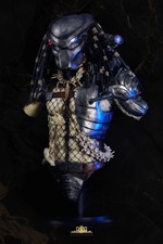 Deep Tale Predator P1 1/1 Collectible Bust Limited Resin Statue picture