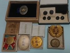 Worldwar2 imperial japanese army badge set belonged to royal guardian ultra rare picture