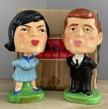 President JOHN F. KENNEDY & First Lady JACKIE 1960’s Original GEM MINT Nodders picture