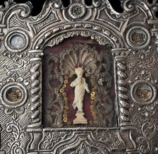 Antique European Medieval Reliquary with Relics Devotional Christianity Ca XV picture