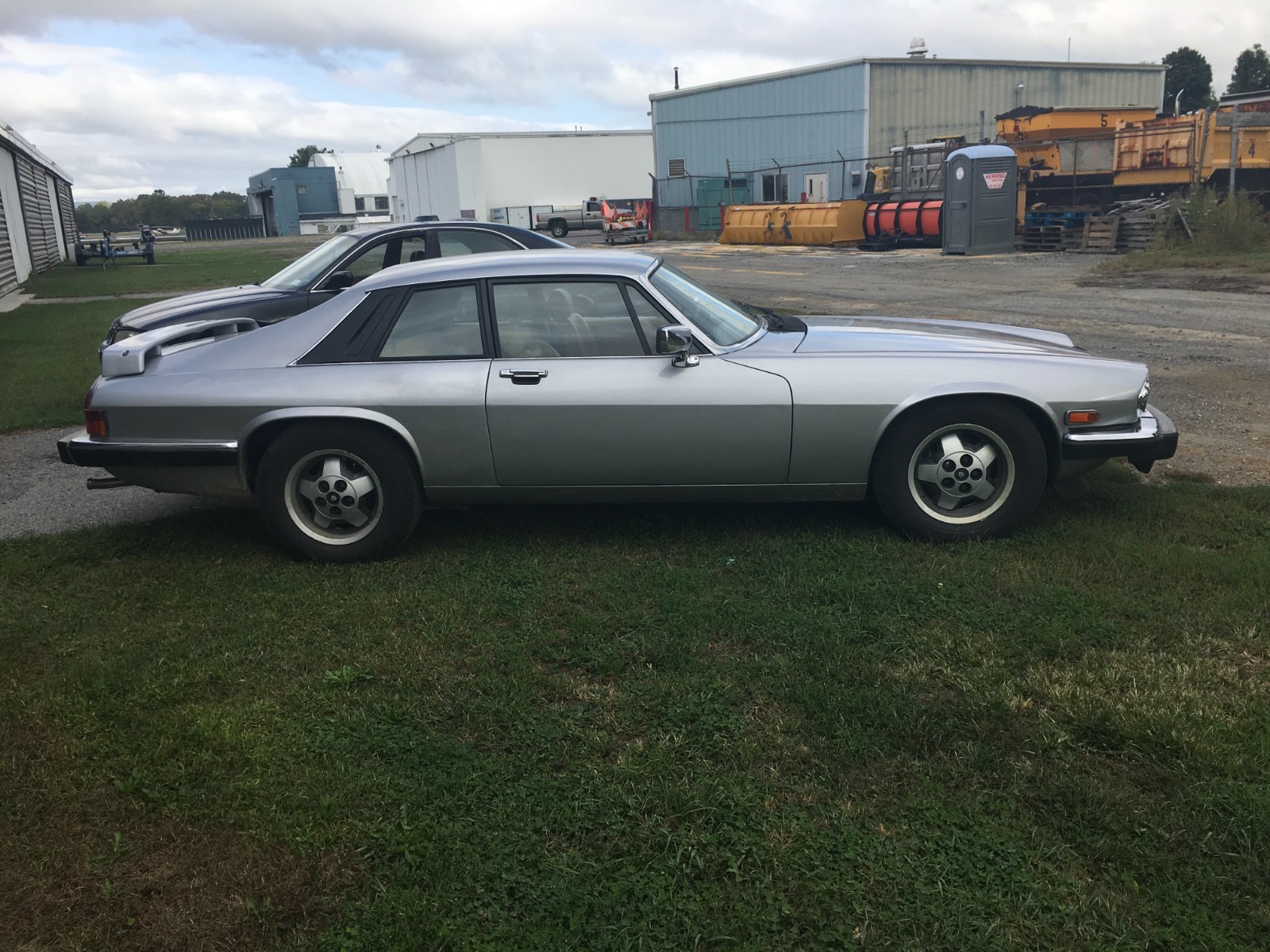 Vintage 1983 jaguar xjs V12 HE for sale Vintage 1983 jaguar xjs V12 HE for sale
