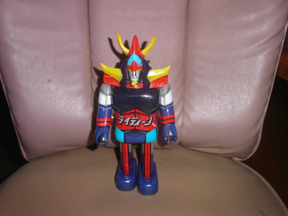 Popy Brave Raideen Walking Walking (Reference) Popinika Old Bandai Burumak Taket Popy Brave Raideen Walking Walking (Reference) Popinika Old Bandai Burumak Taket