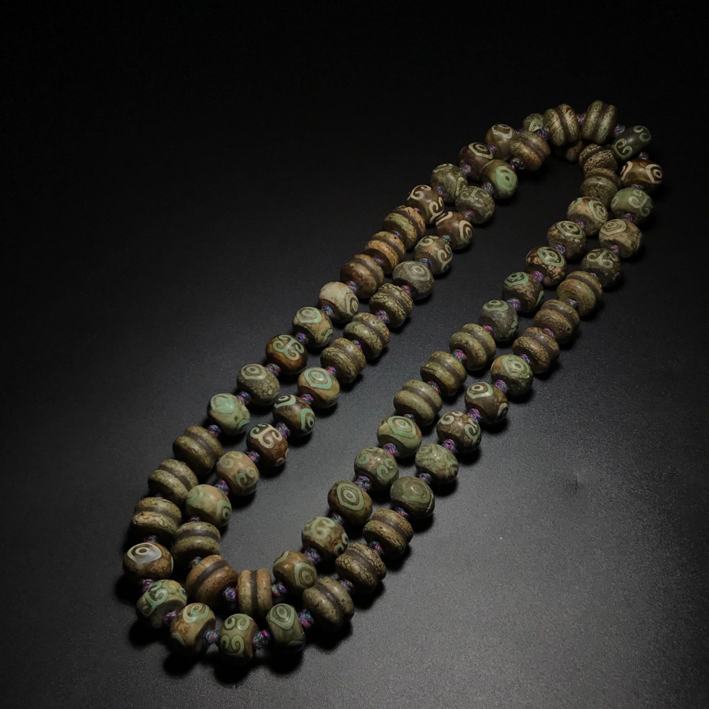Tibetan Very Old Agate Dzi Carved Multiple Totems Beads Handmad Necklace J1225