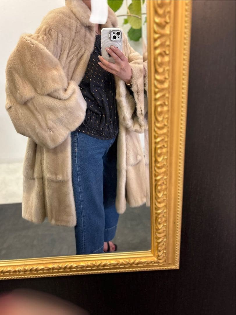 Fendi Beige Fur Coat Design Best Women Rare Luxury Designer Model Limited Editio