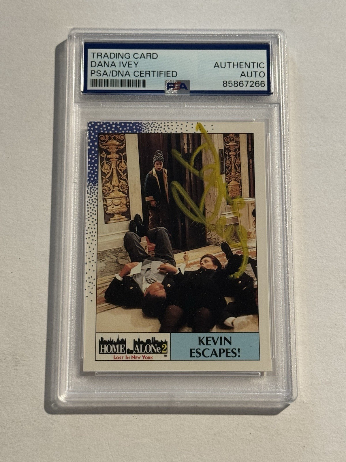 DANA IVEY SIGNED AUTO 1992 Topps Home Alone 2 Card #35 Movie Actress PSA DANA IVEY SIGNED AUTO 1992 Topps Home Alone 2 Card #35 Movie Actress PSA