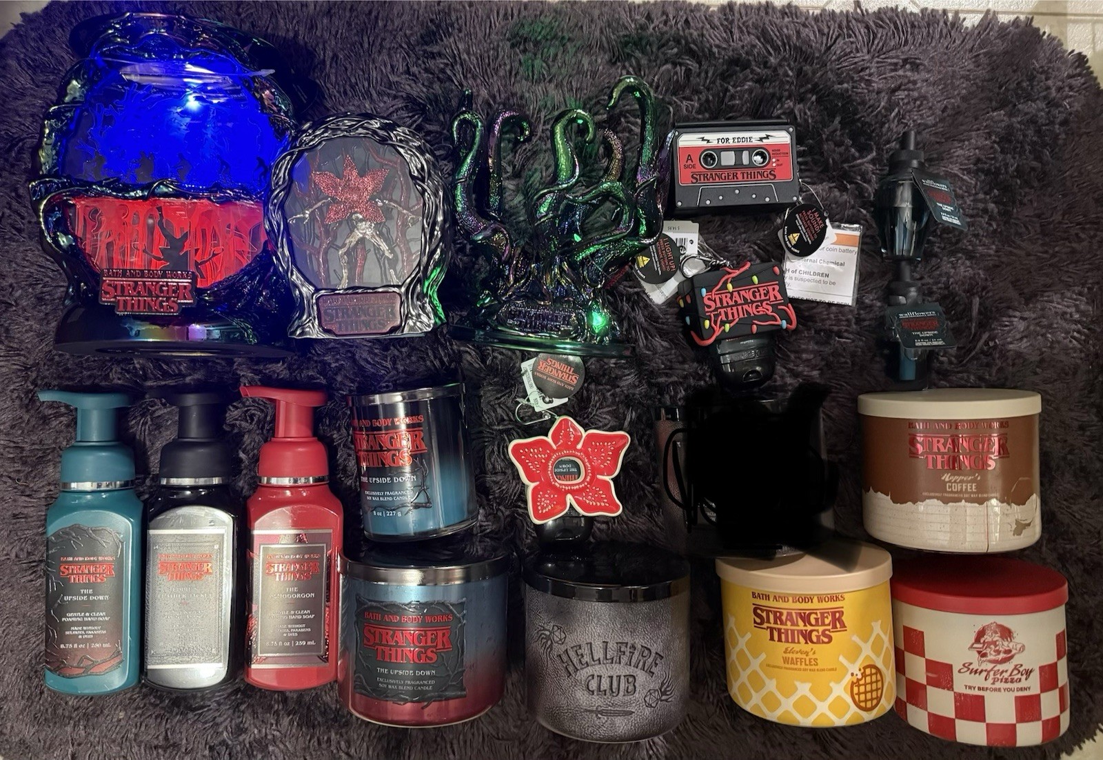 Bath & Body Works X Stranger Things Collab Huge Lot Of 19 Discontinued New Bath & Body Works X Stranger Things Collab Huge Lot Of 19 Discontinued New
