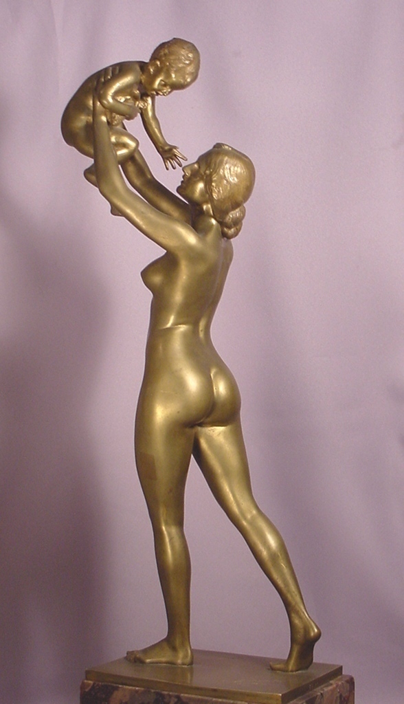 Antique Bronze Nude Lady With Baby Mother Happiness J. Boese Berlin Antique Bronze Nude Lady With Baby Mother Happiness J. Boese Berlin