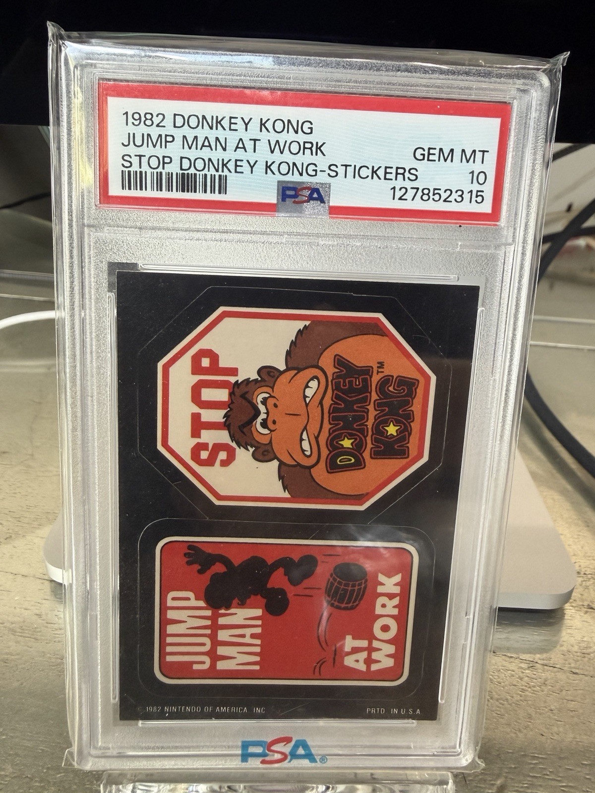 ROOKIE Mario Card (First Appearance) 1982 Topps Jump Man At Work PSA 10 POP 4 ROOKIE Mario Card (First Appearance) 1982 Topps Jump Man At Work PSA 10 POP 4