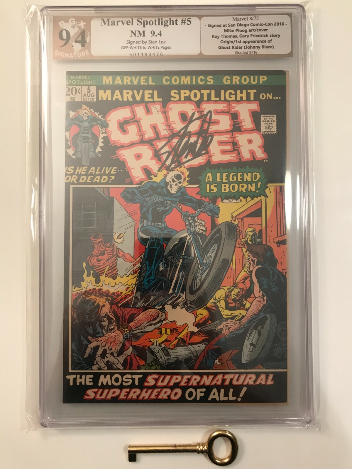 MARVEL SPOTLIGHT #5 PGX 9.4 Signed by Stan Lee 1st Ghost Rider Key MARVEL SPOTLIGHT #5 PGX 9.4 Signed by Stan Lee 1st Ghost Rider Key