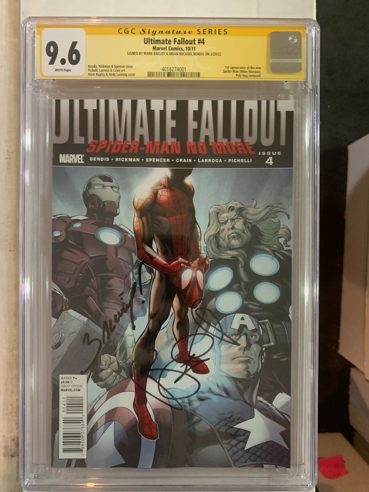 Ultimate Fallout #4 CGC 9.6, Duel Signature BAGLEY & BENDIS 1st Miles Morales Ultimate Fallout #4 CGC 9.6, Duel Signature BAGLEY & BENDIS 1st Miles Morales