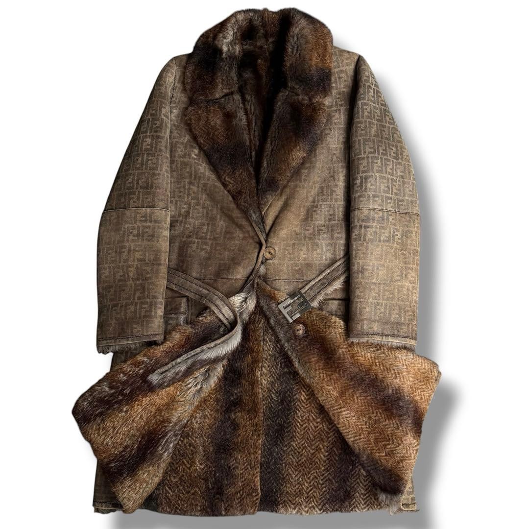 Fendi Coat Zucca Reversible Shearling Fur Vhtf Women Rare Luxury Designer Model Fendi Coat Zucca Reversible Shearling Fur Vhtf Women Rare Luxury Designer Model