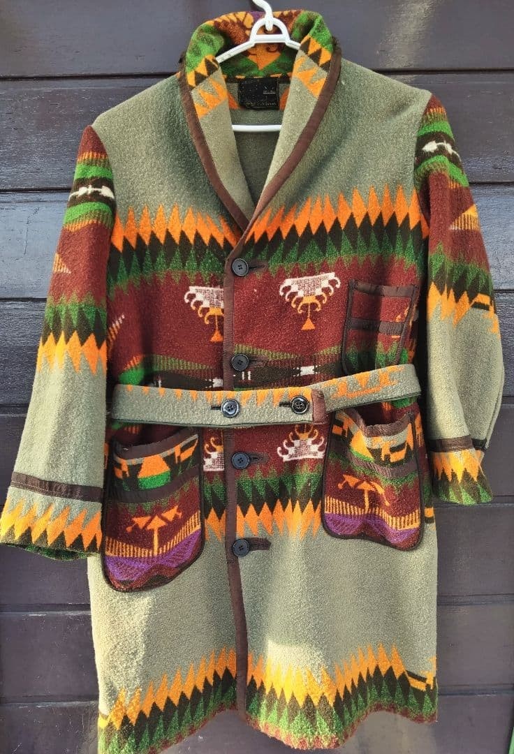 Vintage 1910s-1930s Oregoncity Blanket Gown Native Pattern Mens Size L Vintage 1910s-1930s Oregoncity Blanket Gown Native Pattern Mens Size L