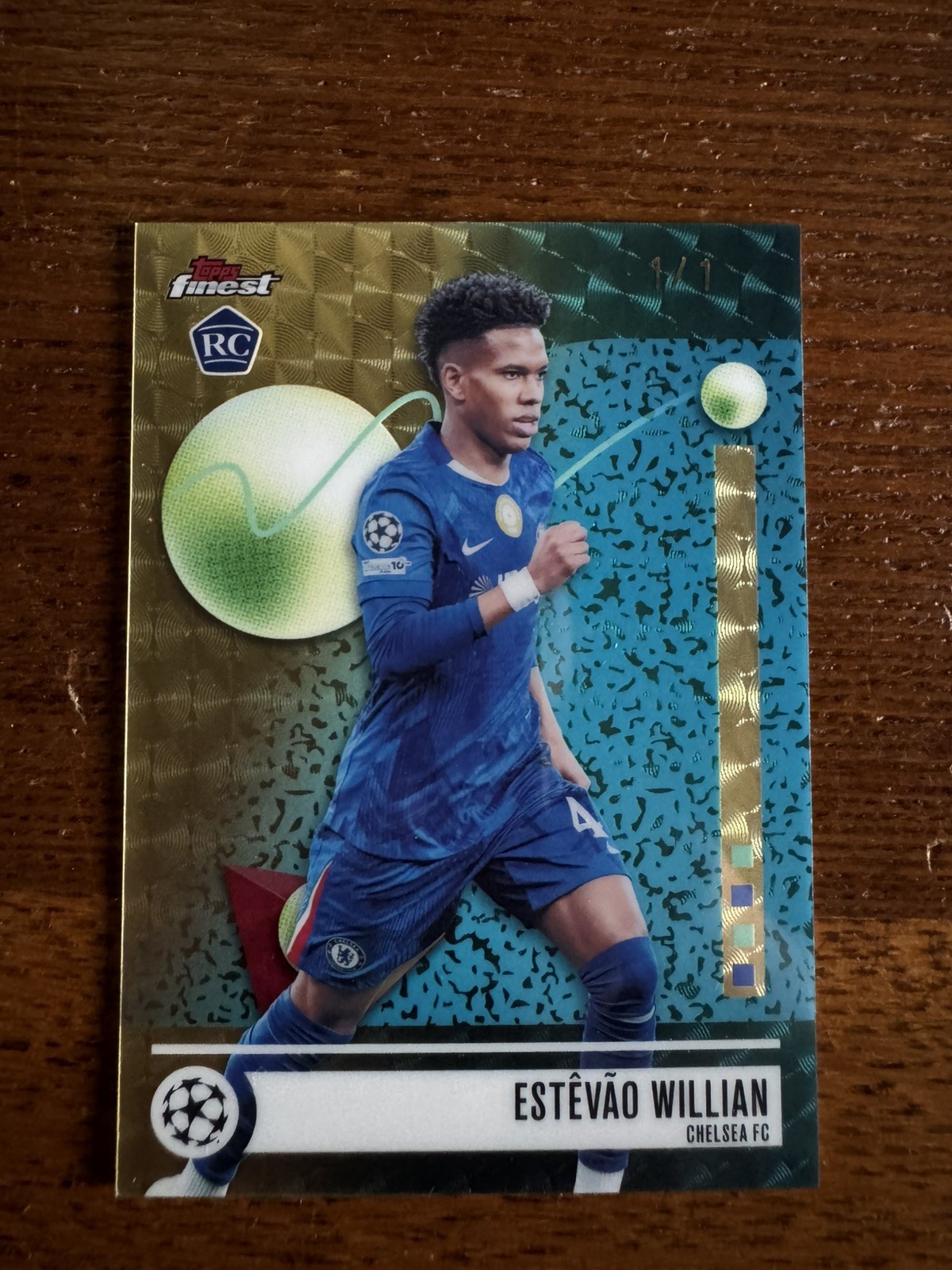 2025-26 Topps Finest UEFA Stephen RC Superfractor 1/1 Rookie Chelsea 2025-26 Topps Finest UEFA Stephen RC Superfractor 1/1 Rookie Chelsea