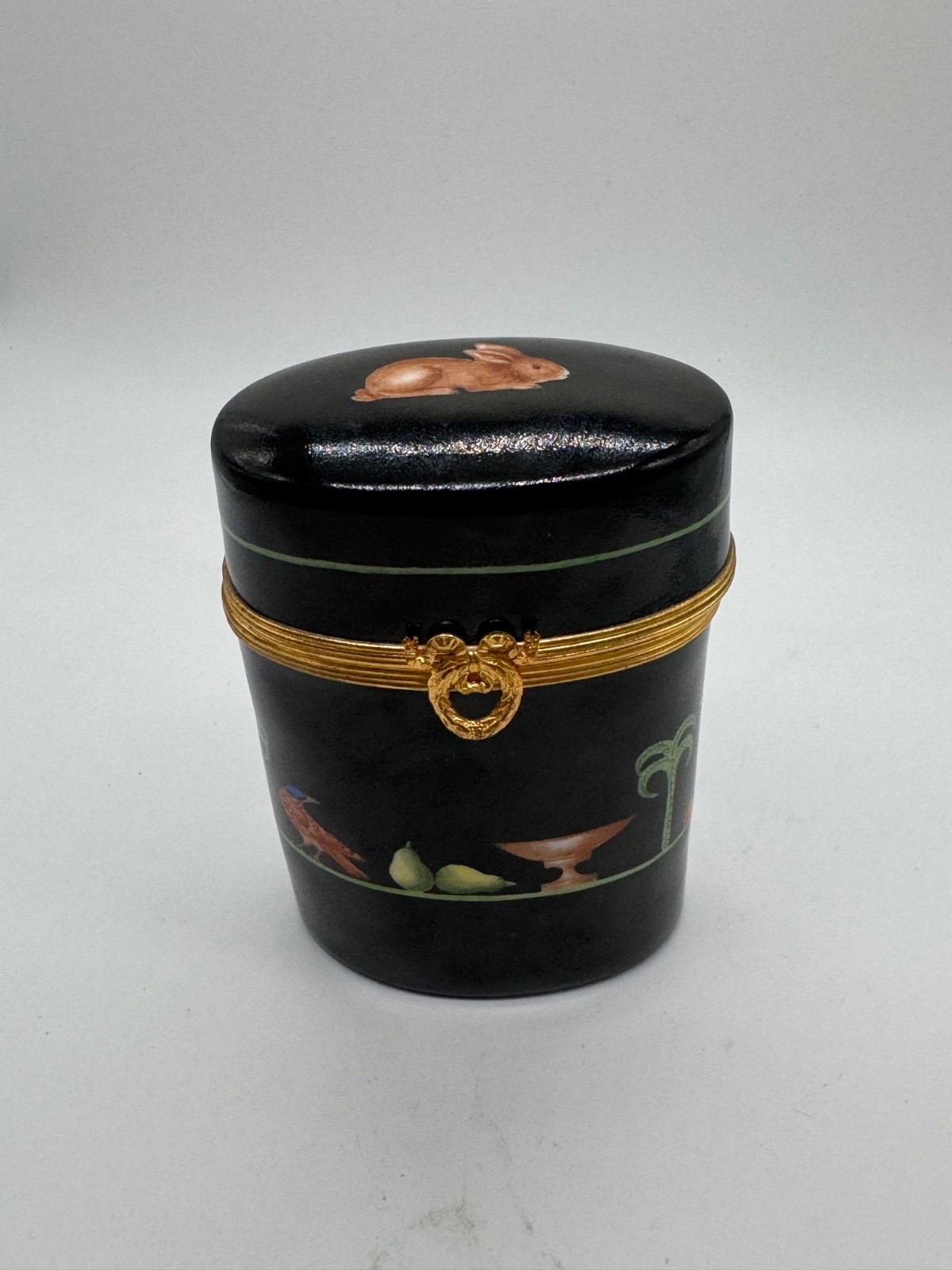 Vintage 1978 Le Tallec Paris France Hand Painted Porcelain Hinged Box Rabbit Vintage 1978 Le Tallec Paris France Hand Painted Porcelain Hinged Box Rabbit