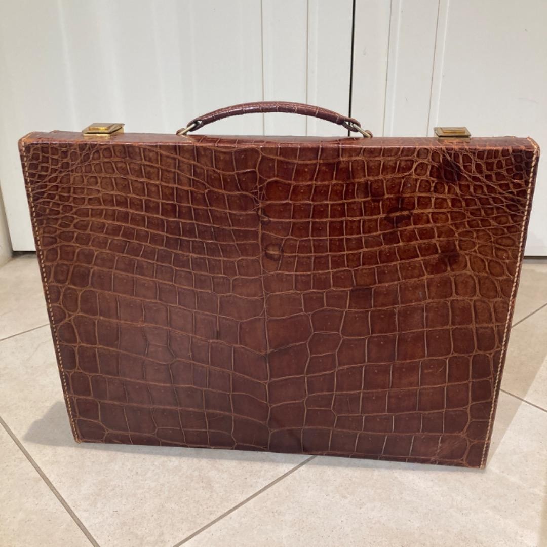 Vintage HERMES Crocodile Travel Case w/ Grooming Set - Brown Leather
