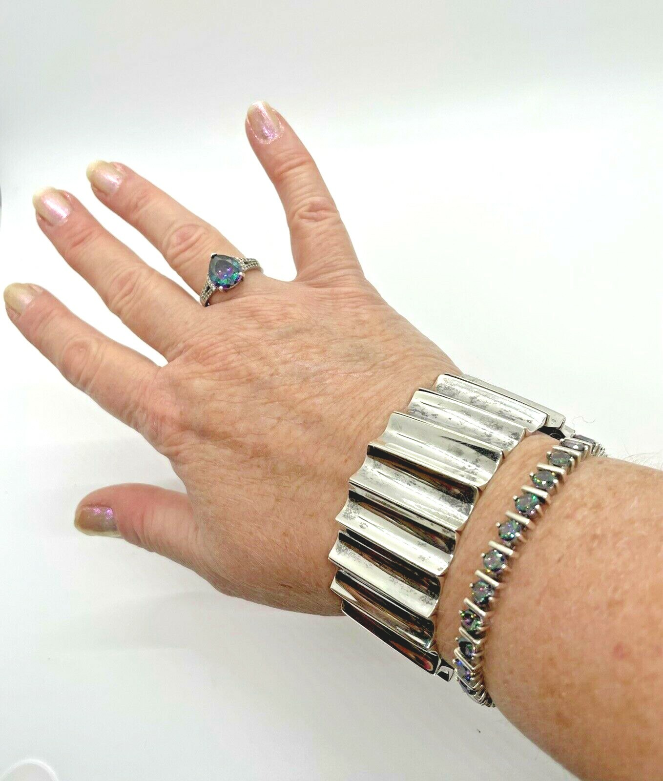 VINTAGE HEAVY STERLING SILVER 925 TAXCO BRACELET SIGNED 4.613 ounces