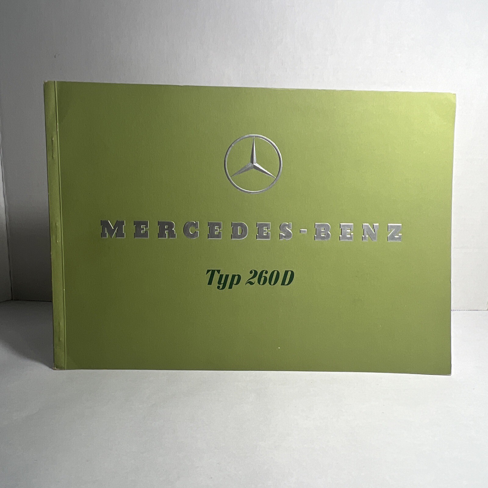 Original 1938 Mercedes-Benz 260-D Diesel Pullman Sedan Catalog Brochure GERMAN Original 1938 Mercedes-Benz 260-D Diesel Pullman Sedan Catalog Brochure GERMAN