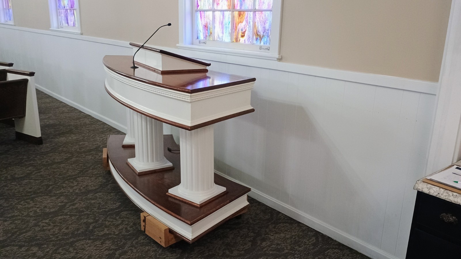 Custom Pulpit Corinthian style oak beautiful hand made church furniture Custom Pulpit Corinthian style oak beautiful hand made church furniture